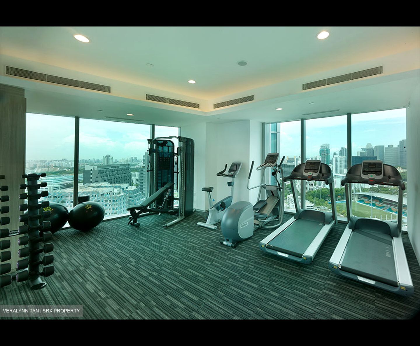 Arc 380 (D8), Office #434595231